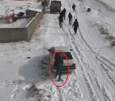 Köpek dövüştürenlerin dronu görüp kaçtığı anlar kamerada