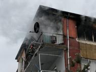 Yangın çıkan daire, kullanılamaz hale geldi