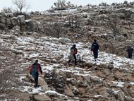 Siirt’te kayalıklarda mahsur kalan çoban ve 9 keçi kurtarıldı