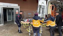 Devrilen kamyonun sürücüsü yaralandı