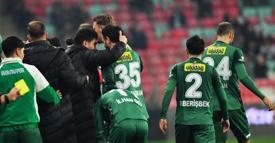 Bursaspor, Arnavutköy deplasmanında 3 puan peşinde