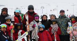 Şehit çocukları, Erciyes’te kayak yaptı