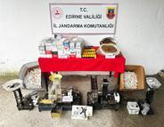 Edirne’de kaçak sigara imalathanesine çevrilen eve operasyon; 1 gözaltı
