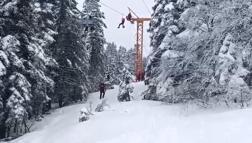 Uludağ'da telesiyejde mahsur kalan 51 kişi, 3 saat sonra kurtarıldı- Yeniden