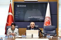 Maarif Vakfı Başkanı Özdil: FETÖ iltisaklı okulların, 'Çok başarılı okullar' algısının yanılsamadan ibaret olduğunu gördük