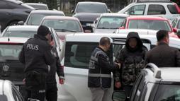 Emekli çifti dolandıran 3 şüpheli yakalandı