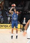 Anadolu Efes - Virtus Bologna: 91-60