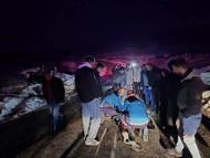 Bingöl’de takla atan otomobil şarampole devrildi: 3 yaralı