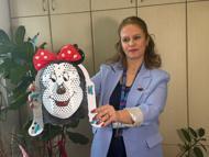 Radyoterapi gören çocuklara 'çizgi film kahramanlı' maske