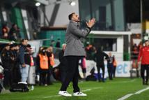 Manisa FK Ahmet Pektaş ile devam edecek