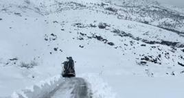 Batman'da 115 yerleşim yerinin yolu kardan kapandı