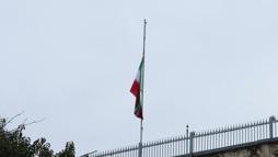 İstanbul - İstanbul'daki İran Başkonsolosluğu'nda bayraklar yarıya indirildi