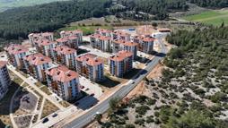 Muğla'daki Akçaova TOKİ'de yol sorununu çözüldü