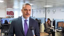 Bakan Fidan, Konsolosluk Çağrı Merkezi'nde incelemelerde bulundu