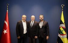 Fenerbahçe'de futbol akademi genel koordinatörü Şenol Çorlu oldu