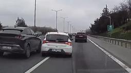 İstanbul - Ümraniye’de makas atan sürücülere 198 bin lira ceza