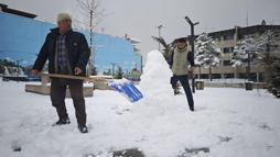 Van'da 143 yerleşim yerinin yolu kardan kapandı/Ek fotoğraflar