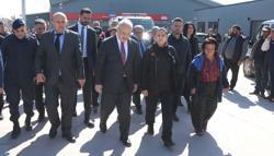 Denizli'de 5.1 büyüklüğünde deprem, bazı ve ve binaların duvarları hasar gördü