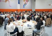 Bakan Tekin, öğrenci ve öğretmenlerle iftarda bir araya geldi