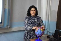 Görme engelli Seda öğretmenden 'Dünya parmaklarının ucunda' projesi