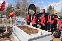 Bingöl’de şehit mezarlarında bakım ve temizlik çalışması yapıldı