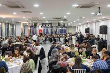 Şehit aileleri ve gazilerle duygu dolu iftar