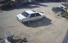 Köpeğin üzerinden otomobili ile geçip, sürükleyen sürücü gözaltında