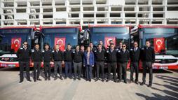 Antalya'da taksi ve otobüs ücretlerine zam; belediye yeni aldığı 19 otobüsü tanıttı