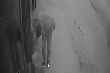 Bursa’da pizza zincirinin eski çalışanı 2 şubeyi kundakladı; o anlar kamerada