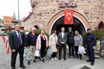 Vali Aktaş'tan Demirciler Çarşı'na ziyaret