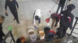 Yeraltı Çarşısı’nı su bastı, esnaf suyu kovalarla tahliye etti