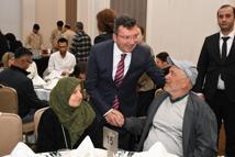 Şehit yakınları ve gaziler onuruna iftar