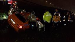 İstanbul - Pendik'te taksi su kanalına uçtu: 3 ölü,1 yaralı