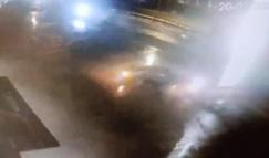 Otomobil beton reklam panosuna çarptı: 1 ölü (2)