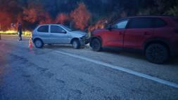 Bursa'da 2 otomobil kafa kafaya çarpıştı: 1 yaralı