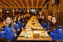 Toroslar’ın kadın hentbol takımına play-off öncesi moral ve destek gecesi