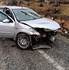 Gercüş’te otomobil yol kenardındaki toprak zemine çarptı: 1 yaralı