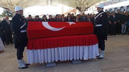 İstanbul - Şehit polis memuru Mustafa Aydın son yolculuğuna uğurlandı