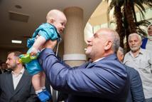 Canik’te çocuk sahibi olan dar gelirli ailelere 6 bin TL destek