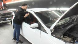 İstanbul-Sultangazi'de yeni aldığı otomobili ekspertize götürdü; iki aracın birleştirildiği ortaya çıktı