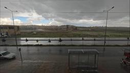 Mardin’de sağanak nedeniyle cadde ve sokaklar göle döndü (2)