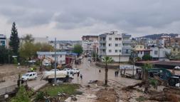 Kadirli'de 2 kişinin öldüğü sel felaketinin izleri siliniyor