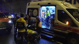 Bolu Dağı Tüneli'nde TIR ile otomobil çarptı: 5 yaralı