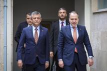 Özgür Özel: Demokrasi için ara seçim, millet için ara zam şarttır (3)