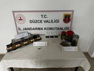 Uyuşturucu imal edilen eve operasyon: 2 gözaltı