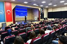 Kestel’de ‘Sporda Kaygı ve Duygu Düzenleme’ semineri yapıldı