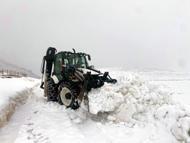 Iğdır'da nisan ayında karla mücadele