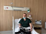 Kalbini 4 yıldır çantada taşıyor