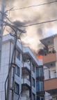 Esenyurt'ta 5 katlı binanın çatısında çıkan yangın yandaki iki apartmana sıçradı
