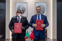 Bakan Fidan, Zambiyalı mevkidaşı Haimbe ile görüştü